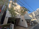 ラムール三宮の外観