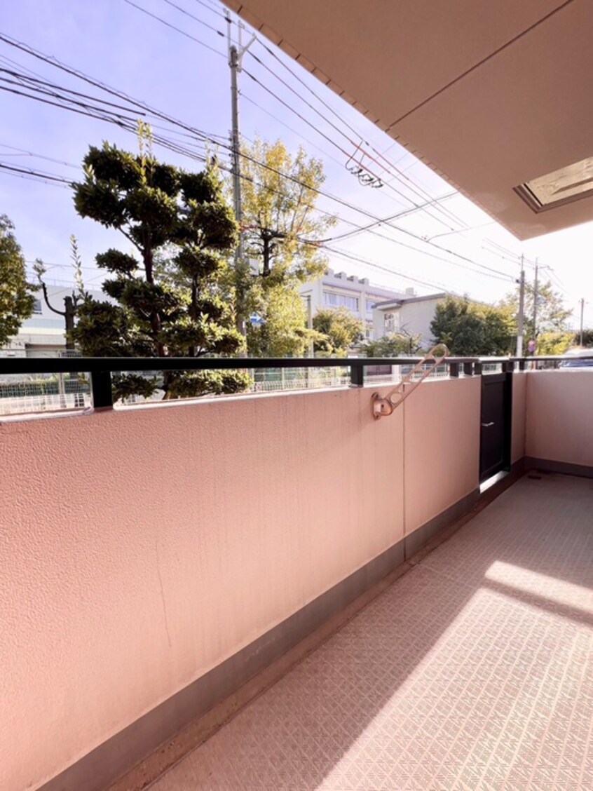 室内からの展望 ゼハ－ルトＩＮＡＢＡ