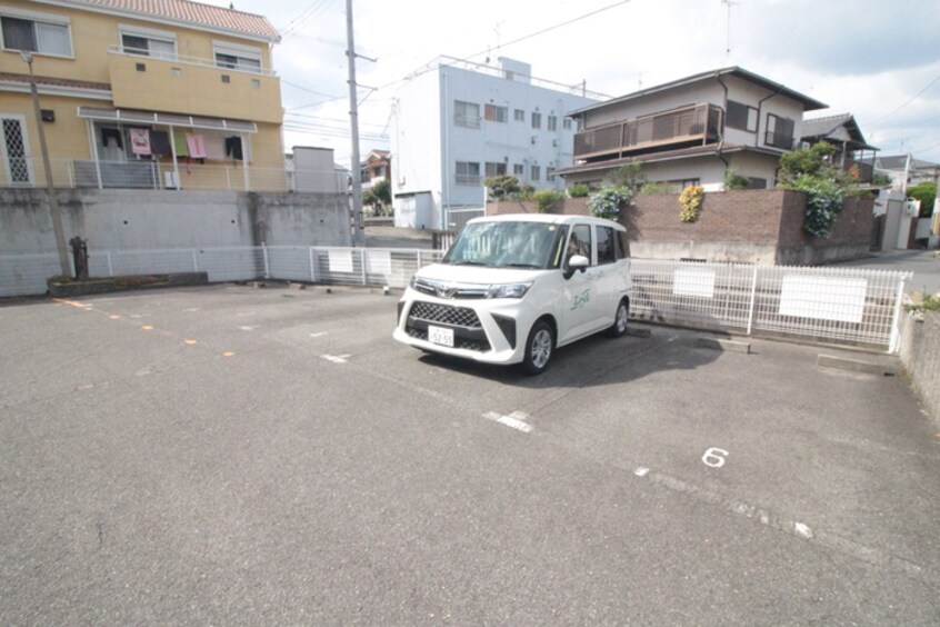 駐車場 サンモール