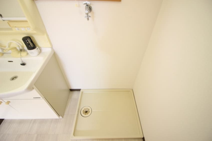 洗濯機置場 シェモア堺