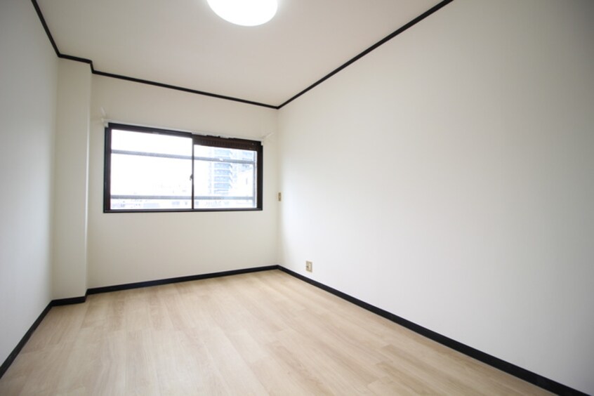 居室 オラコート西田辺