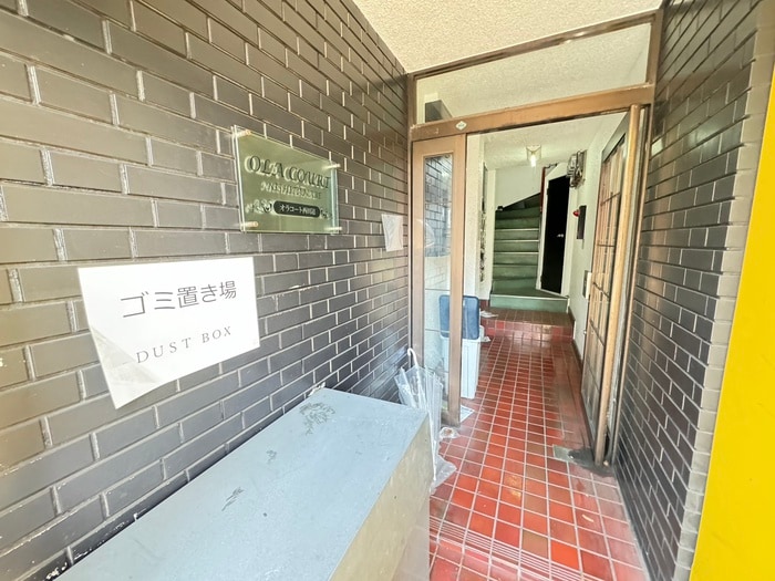 エントランス部分 オラコート西田辺