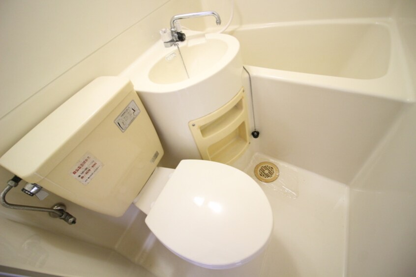 トイレ オラコート西田辺