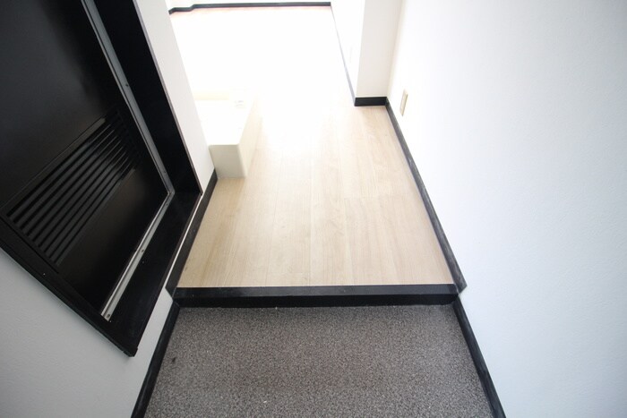 玄関 オラコート西田辺