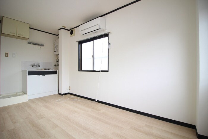 居室 オラコート西田辺