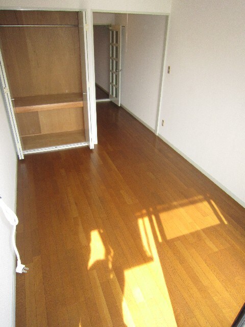 内観写真 ロイヤルコ－トⅡ