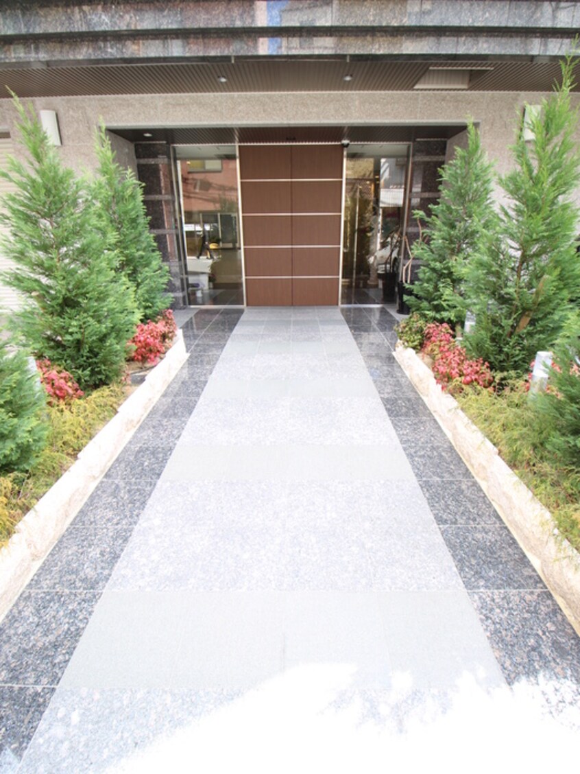 エントランス部分 グランデカワノ真田山