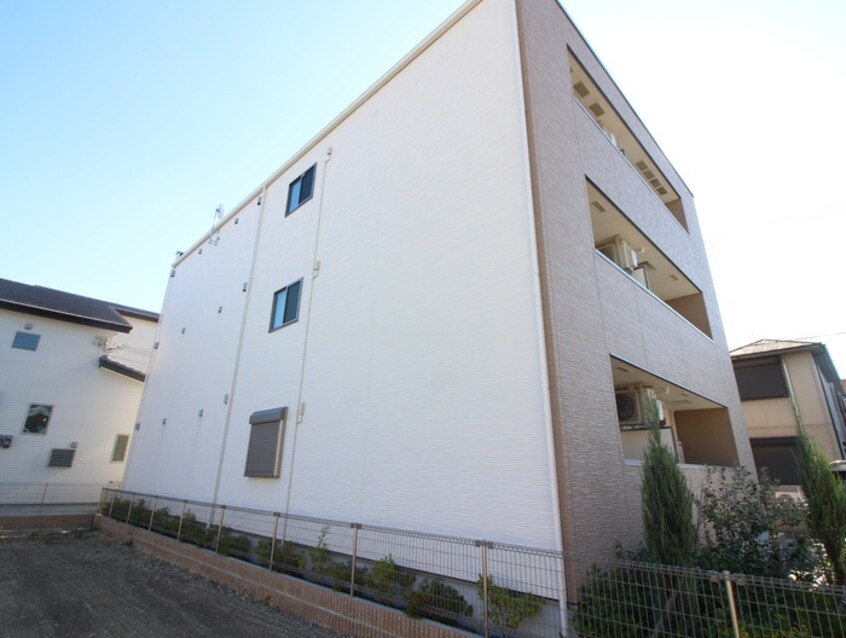 外観写真 ソプラリアⅠ番館