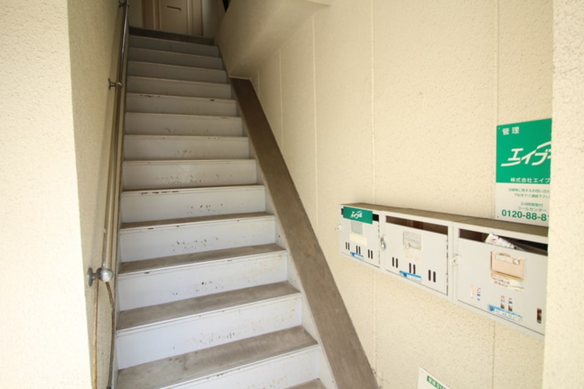 エントランス部分 淺井ビル