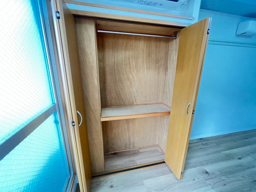 収納 フロ－ラ茨木