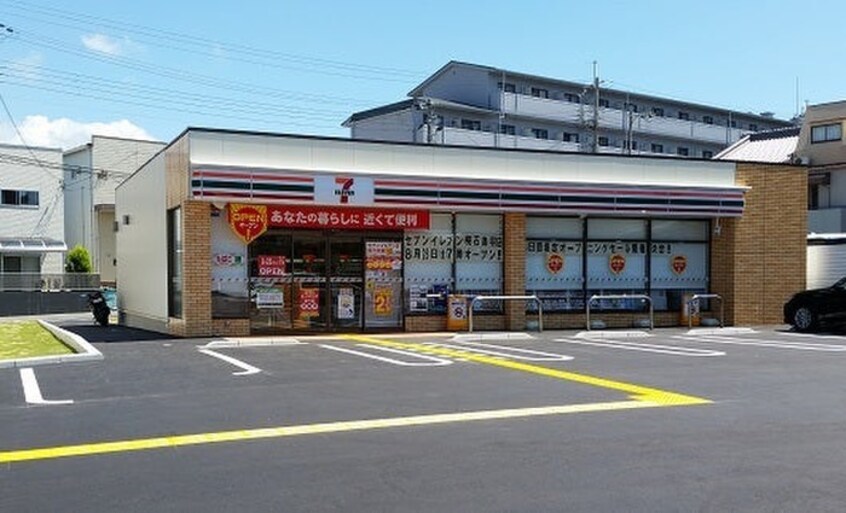 セブン-イレブン 明石鳥羽店(コンビニ)まで140m ＹＯＫハイム１