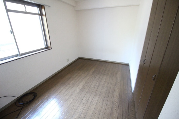 内観写真 プラネシア星の子山科駅前