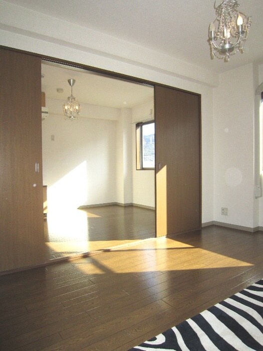 内観写真 プラネシア星の子山科駅前