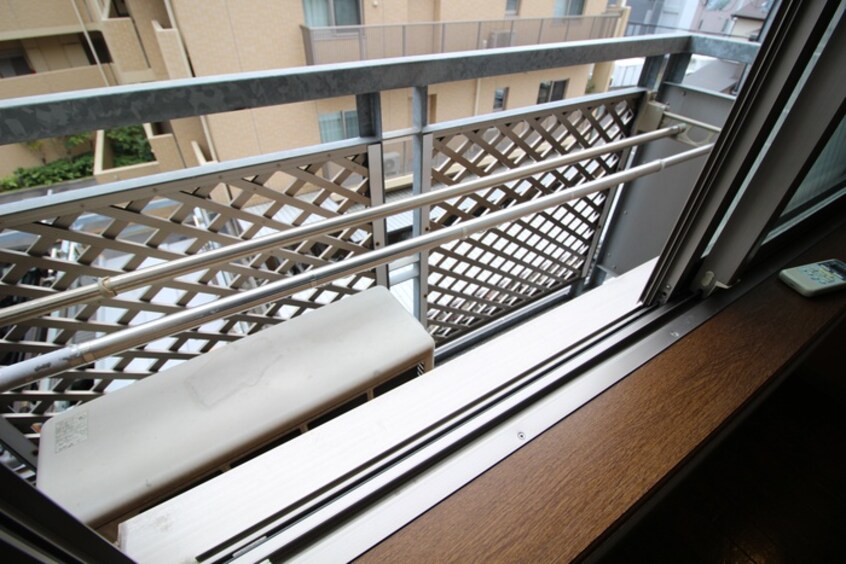 室内からの展望 プラネシア星の子山科駅前