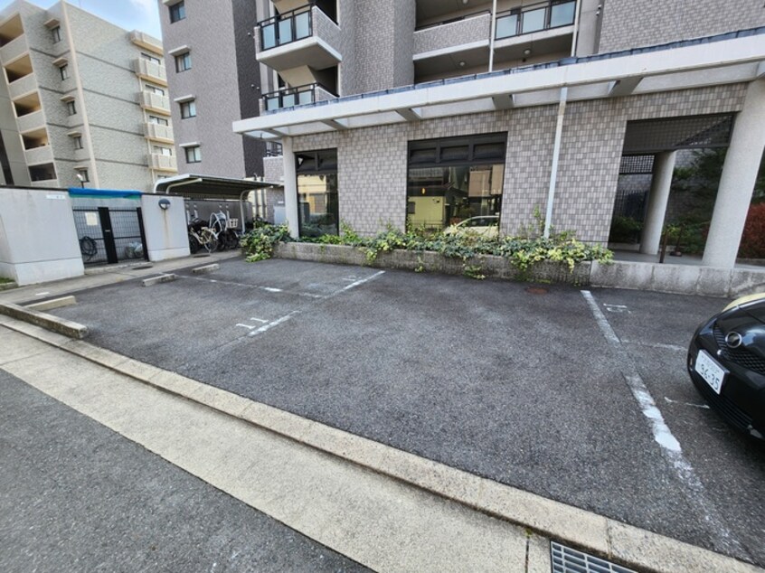 駐車場 カ－サ・アルコⅡ