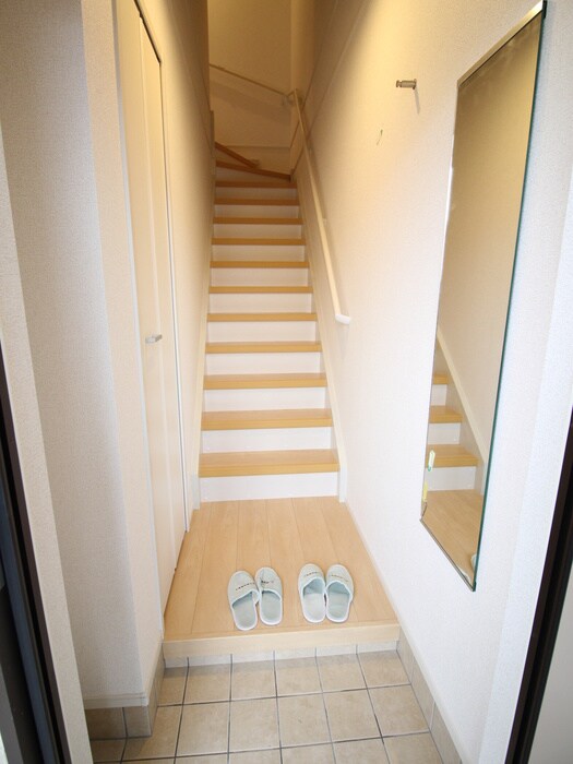 玄関 ラ・ルーチェ