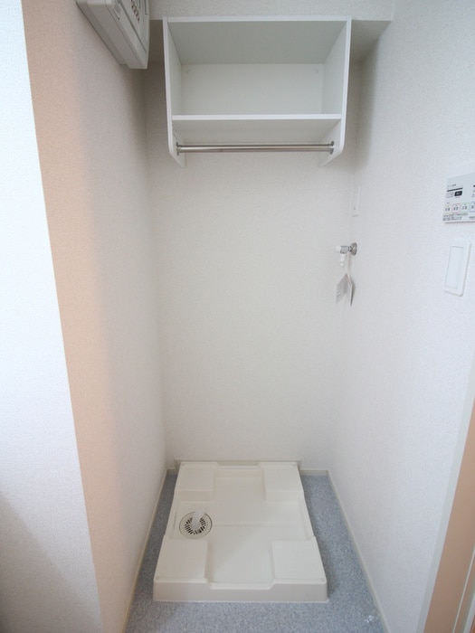 洗濯機置場 ラ・ルーチェ