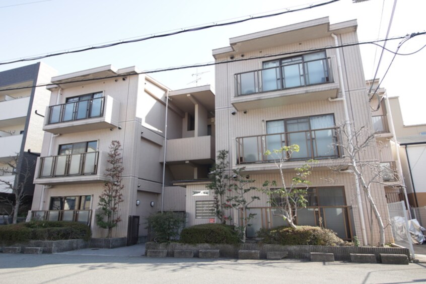 外観写真 エルヴェ服部