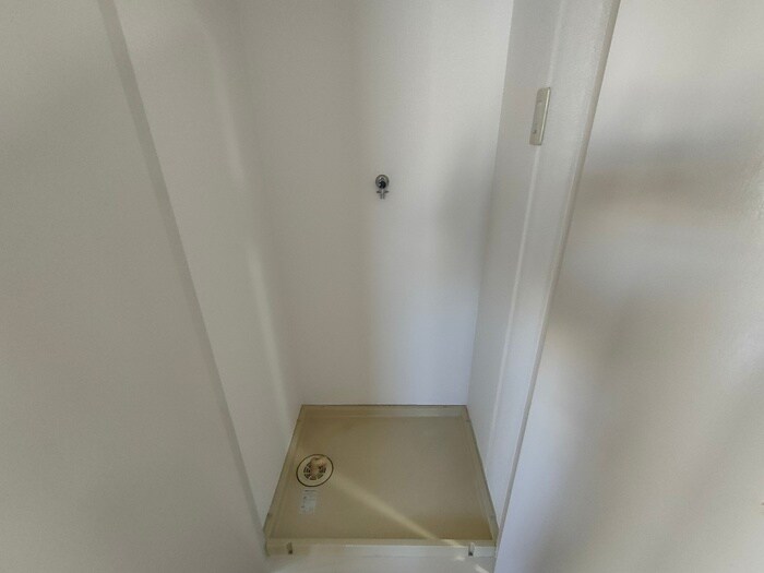 洗濯機置場 エルヴェ服部