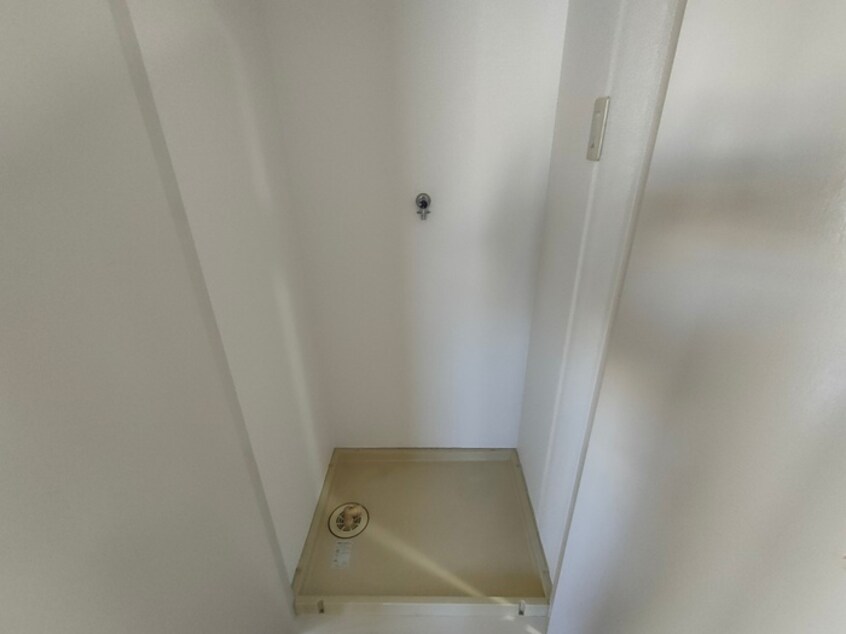 洗濯機置場 エルヴェ服部