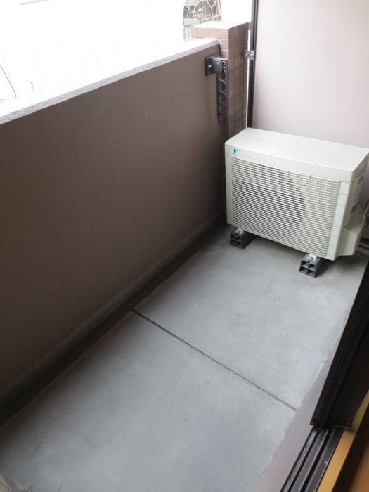 ベランダ・バルコニー SHICATA SIX BLDG(501)