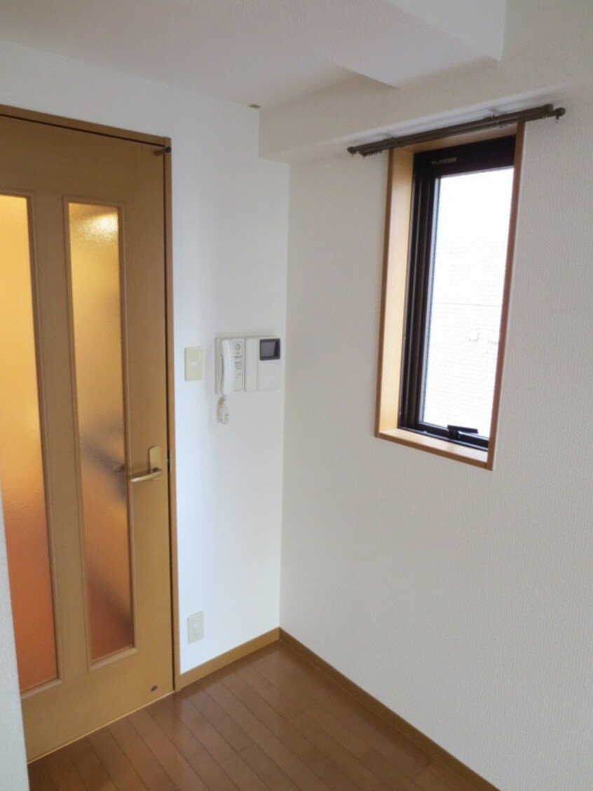 内観写真 SHICATA SIX BLDG(501)