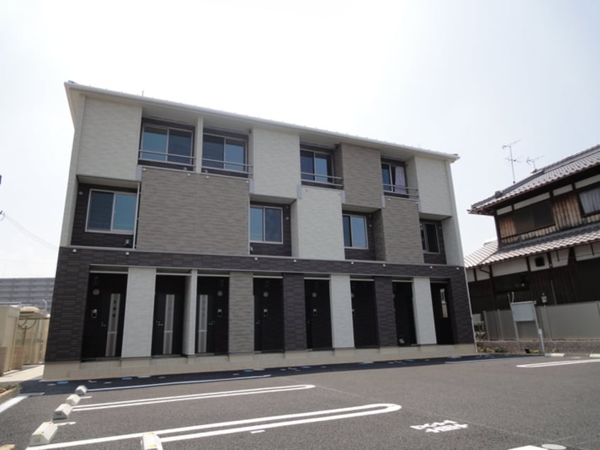 外観写真 ショコラ・岡田