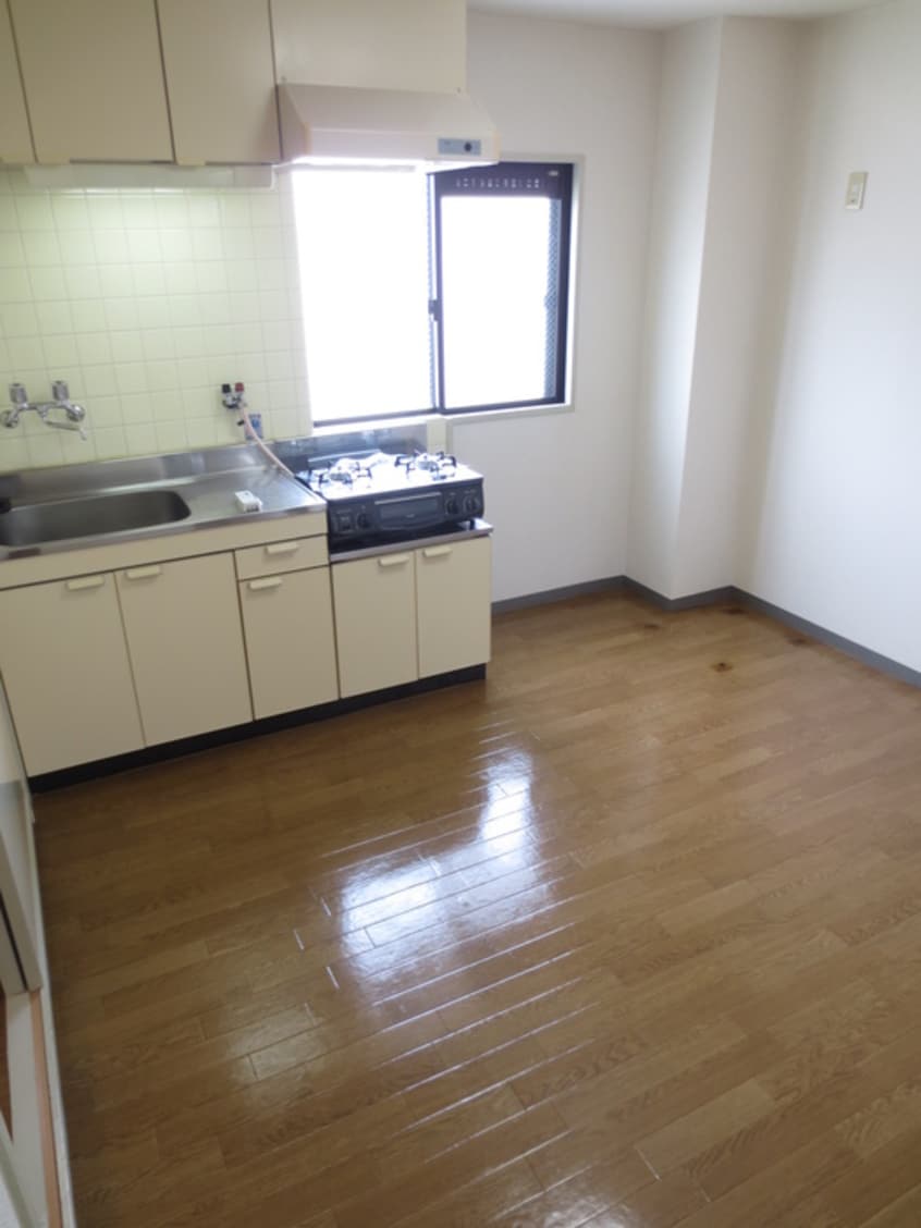 居室 サンライズハイツ2号館