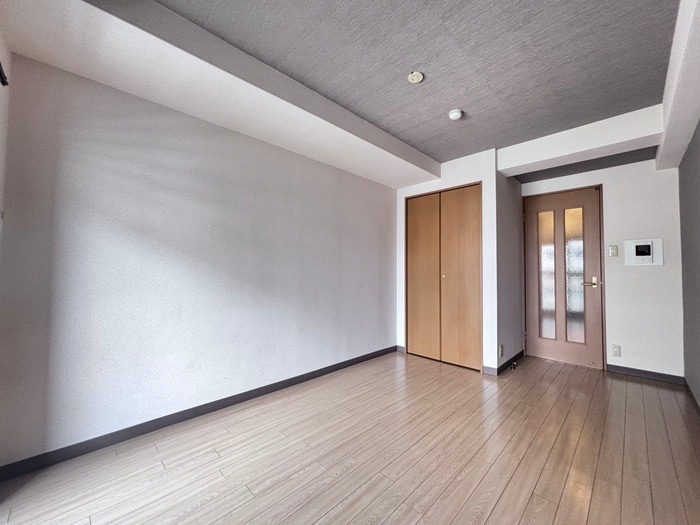 居室 SHICATA SIX BLDG(701)