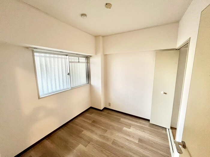 居室 リブレ待兼山