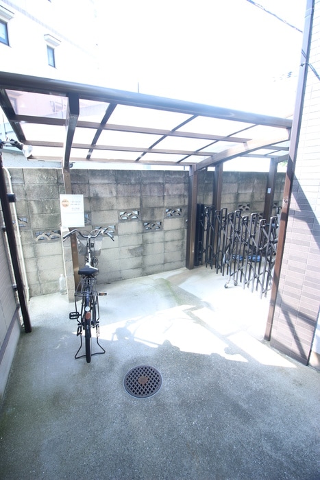 駐輪場 サンパティ－ク