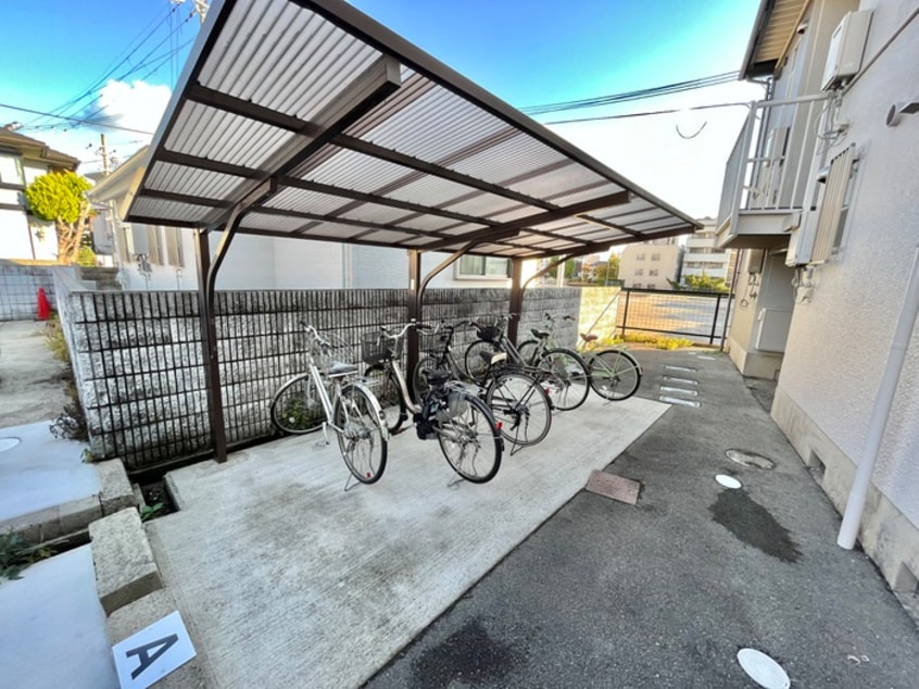 駐輪場 ｼｬﾄﾚｰ箕面 2nd