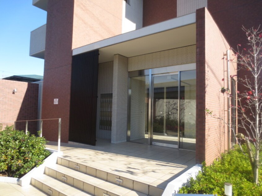 エントランス部分 メゾン・ハナミズキ豊中