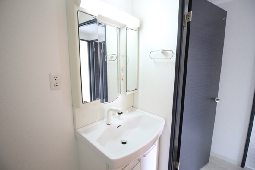 洗面 メゾン・ハナミズキ豊中