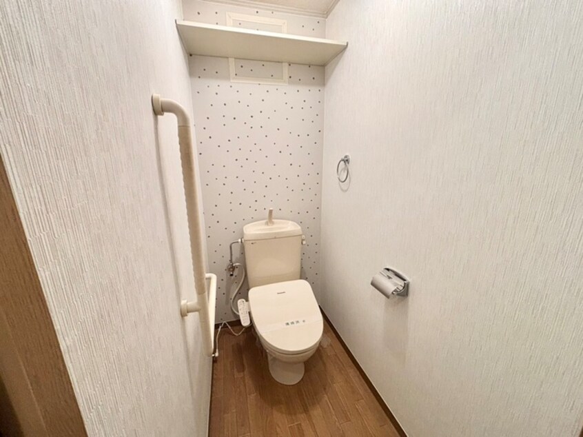 トイレ アルパポンテ一番館(A)