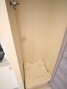 洗濯機置場 ﾗﾗﾌﾟﾚｲｽ新大阪ｼｴｽﾀ(502)