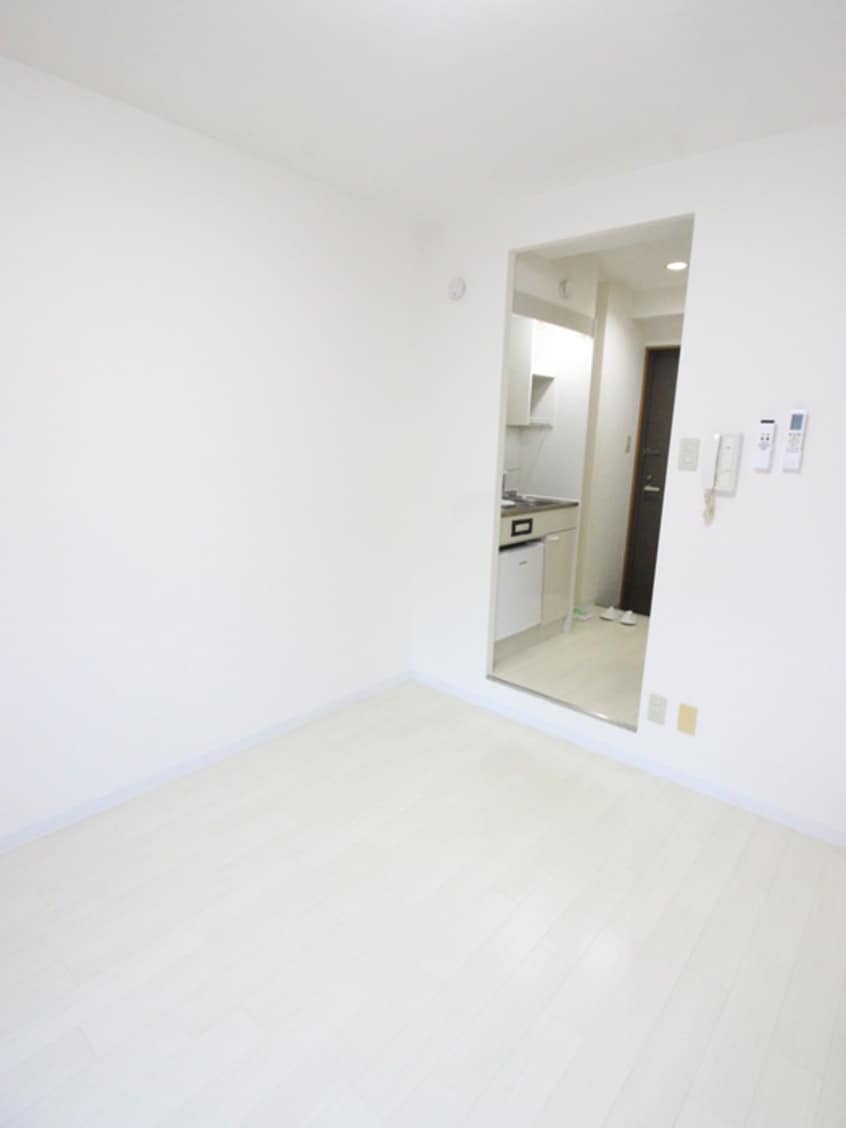 居室 クレセント守口