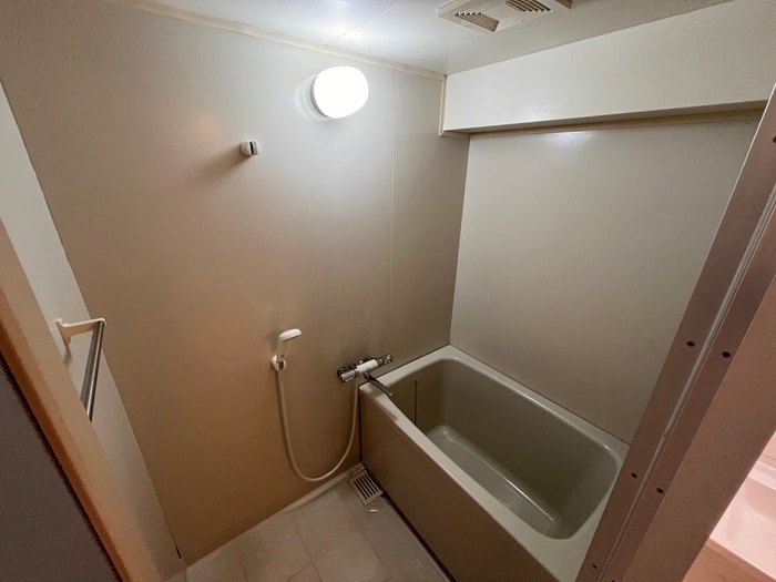 バス／シャワールーム等 グレ－スニシオ