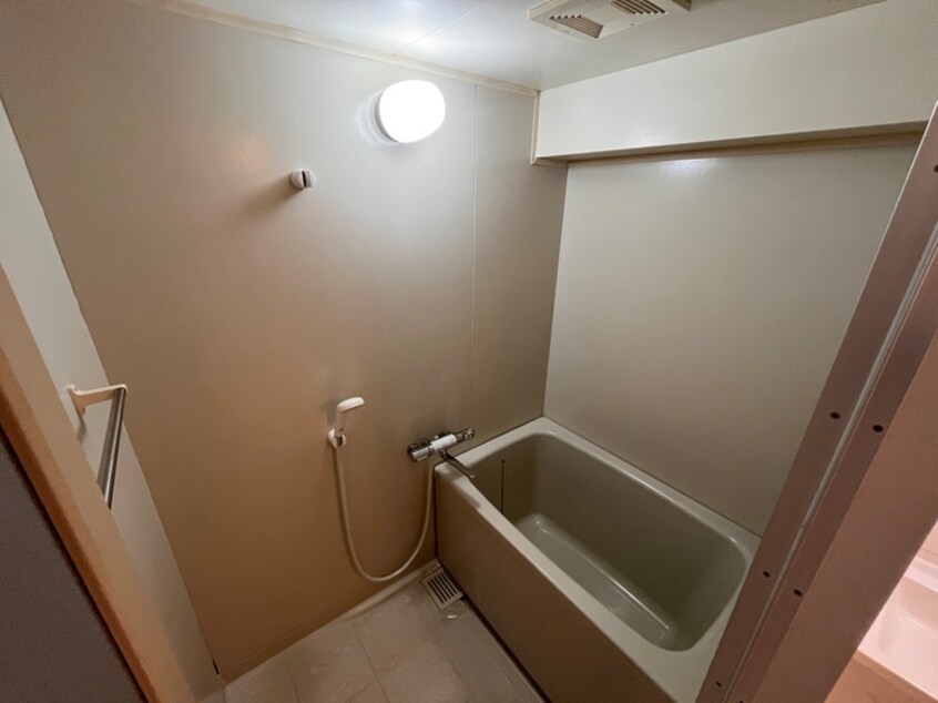 バス／シャワールーム等 グレ－スニシオ