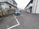 駐車場 ラッキービレッジ