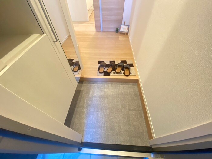 玄関 STELLA TAKASAGO