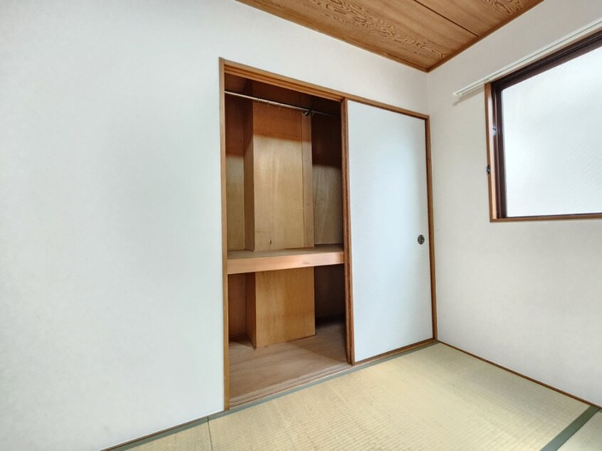 収納 グランドハイツ加美東