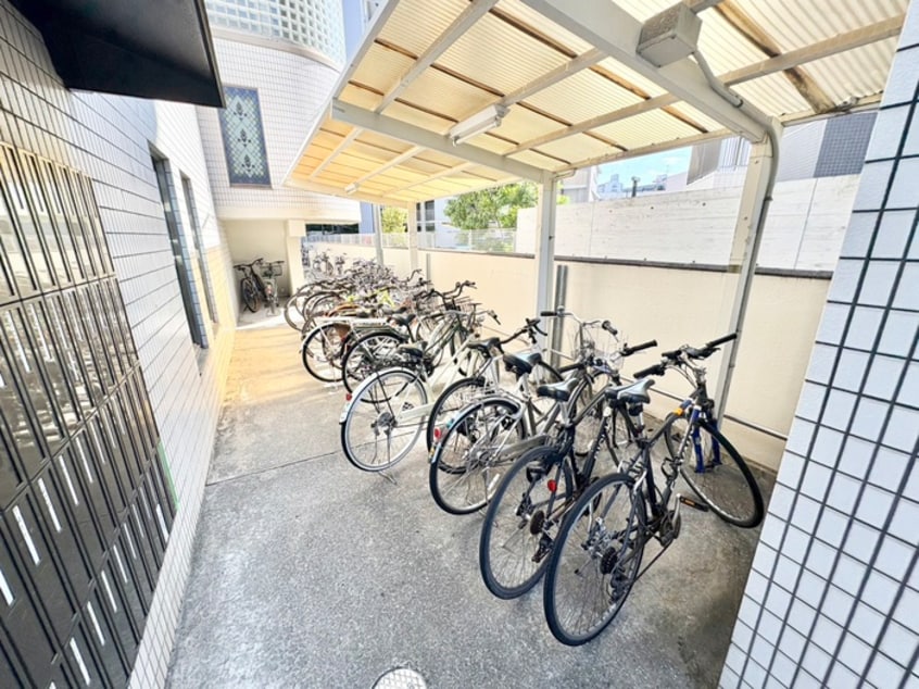 駐輪場 セブンハイツ