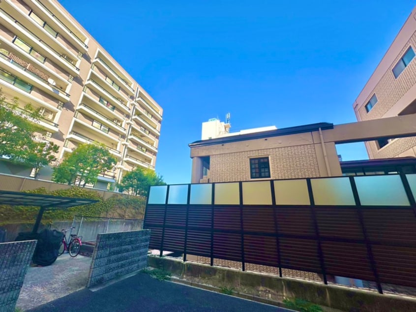 室内からの展望 ブリ－ジェ朝日ヶ丘