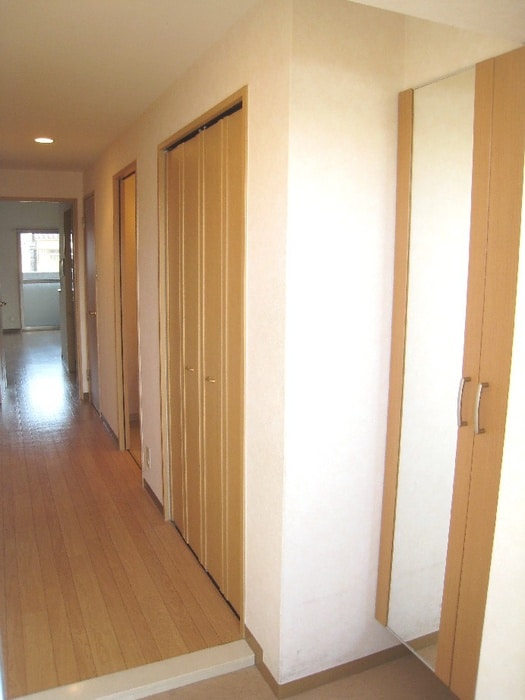 玄関 ヴィブレ・ムライ