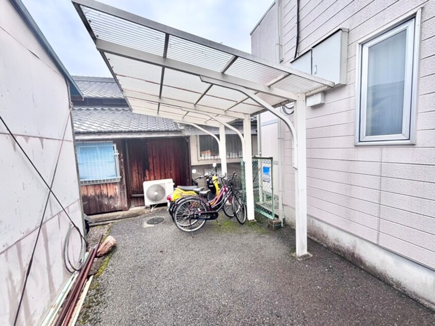 駐輪場 ハイツパドレ