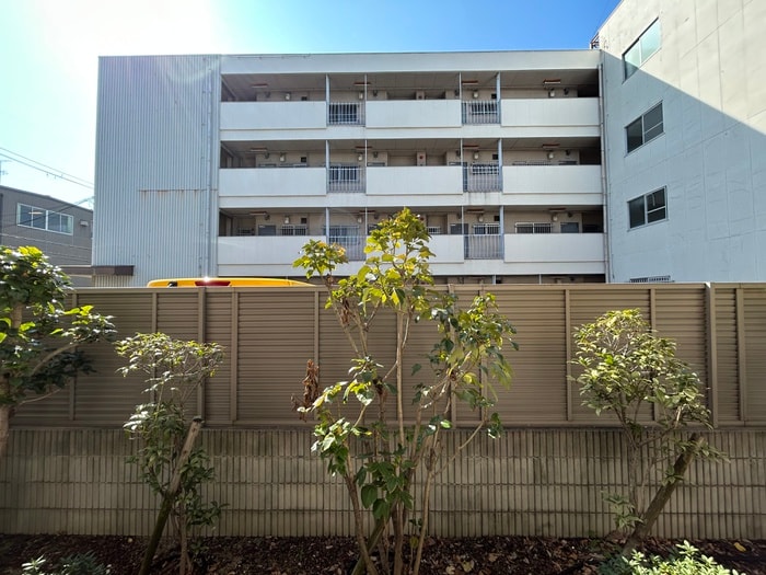 室内からの展望 プライム・ヒルズ