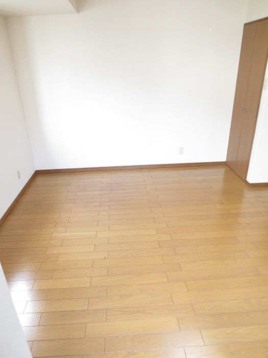 居室 ドゥエル西院