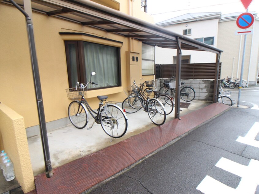 駐輪場 桝マンション