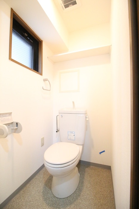 トイレ エテルノポッソ